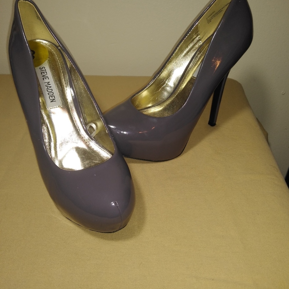 Worn 1 time Steve Madden's